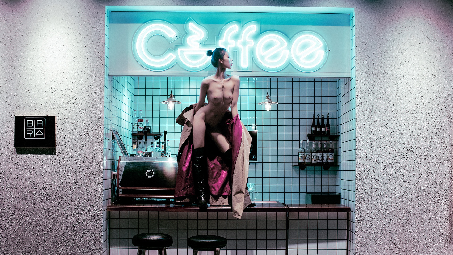 Hot nude asian model